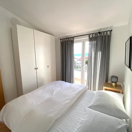 Mate זאוסטרוג